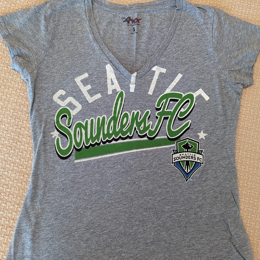 Seattle Sounders FC shirt, Size Small